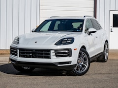 2026 Porsche Cayenne AWD