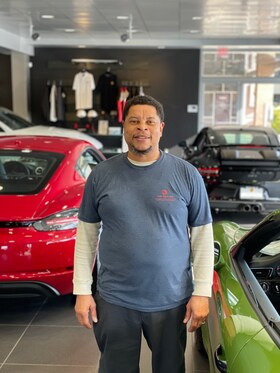 Staff member Glenn Reed from 3a3437e8f450