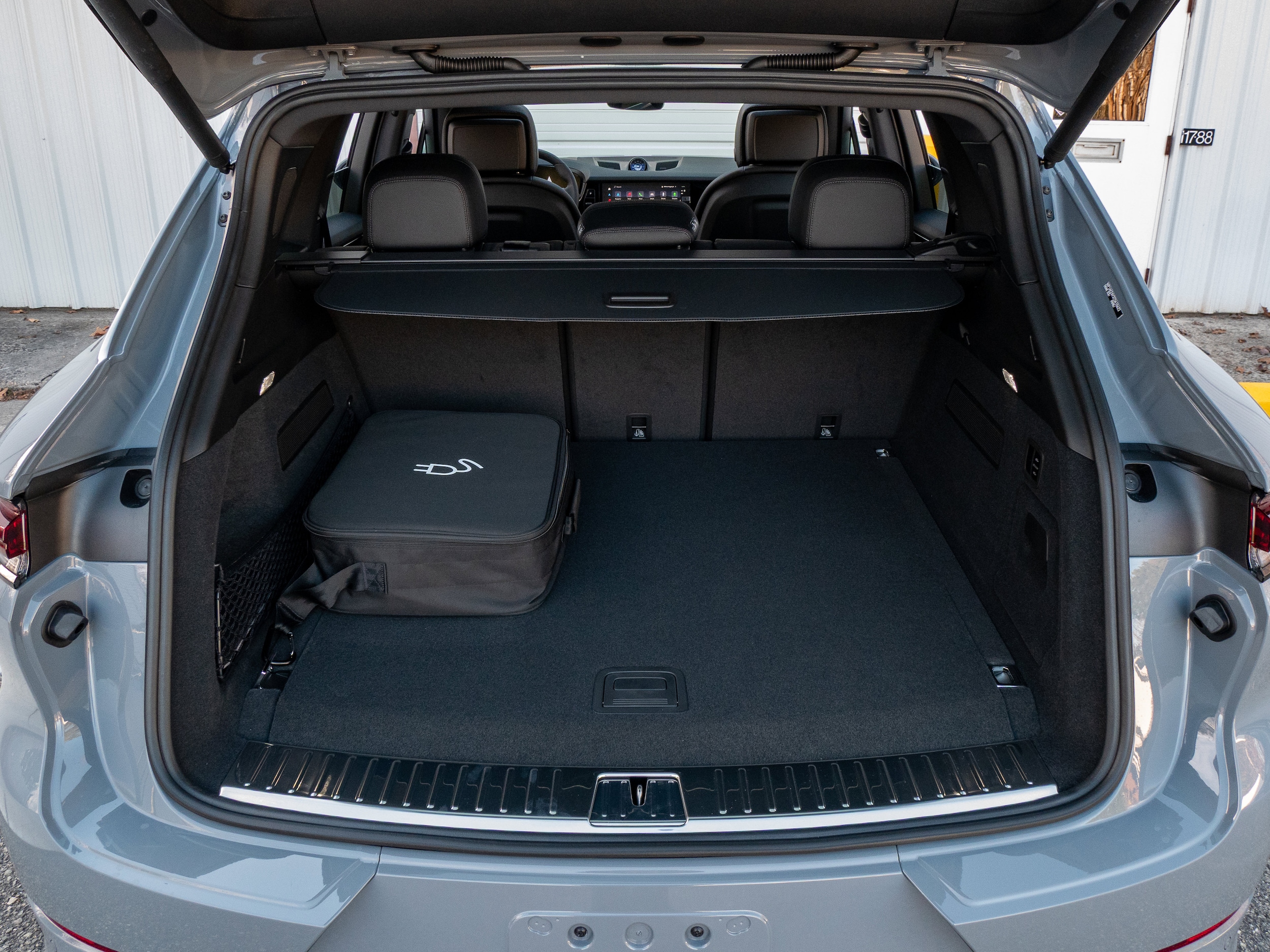 2026 Porsche Cayenne E-Hybrid - Photo 40