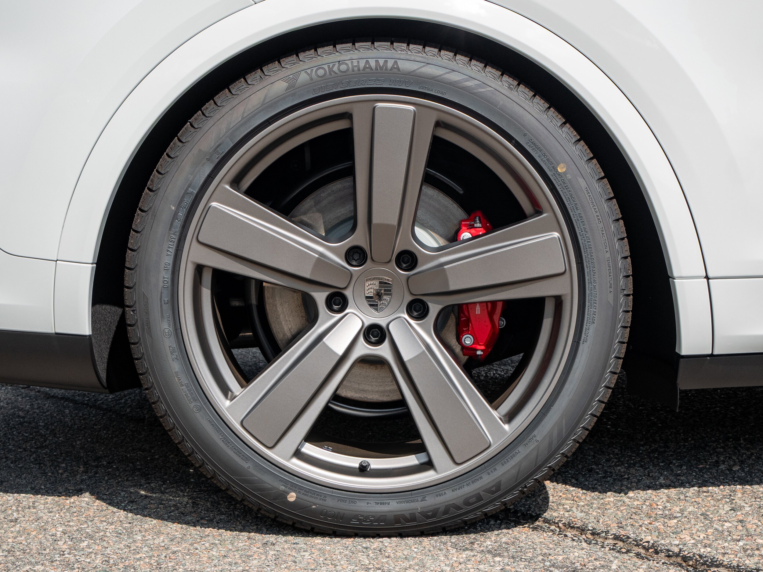 2025 Porsche Cayenne Coup Turbo E-Hybrid - Photo 14
