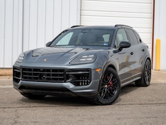 2026 Porsche Cayenne GTS GTS AWD