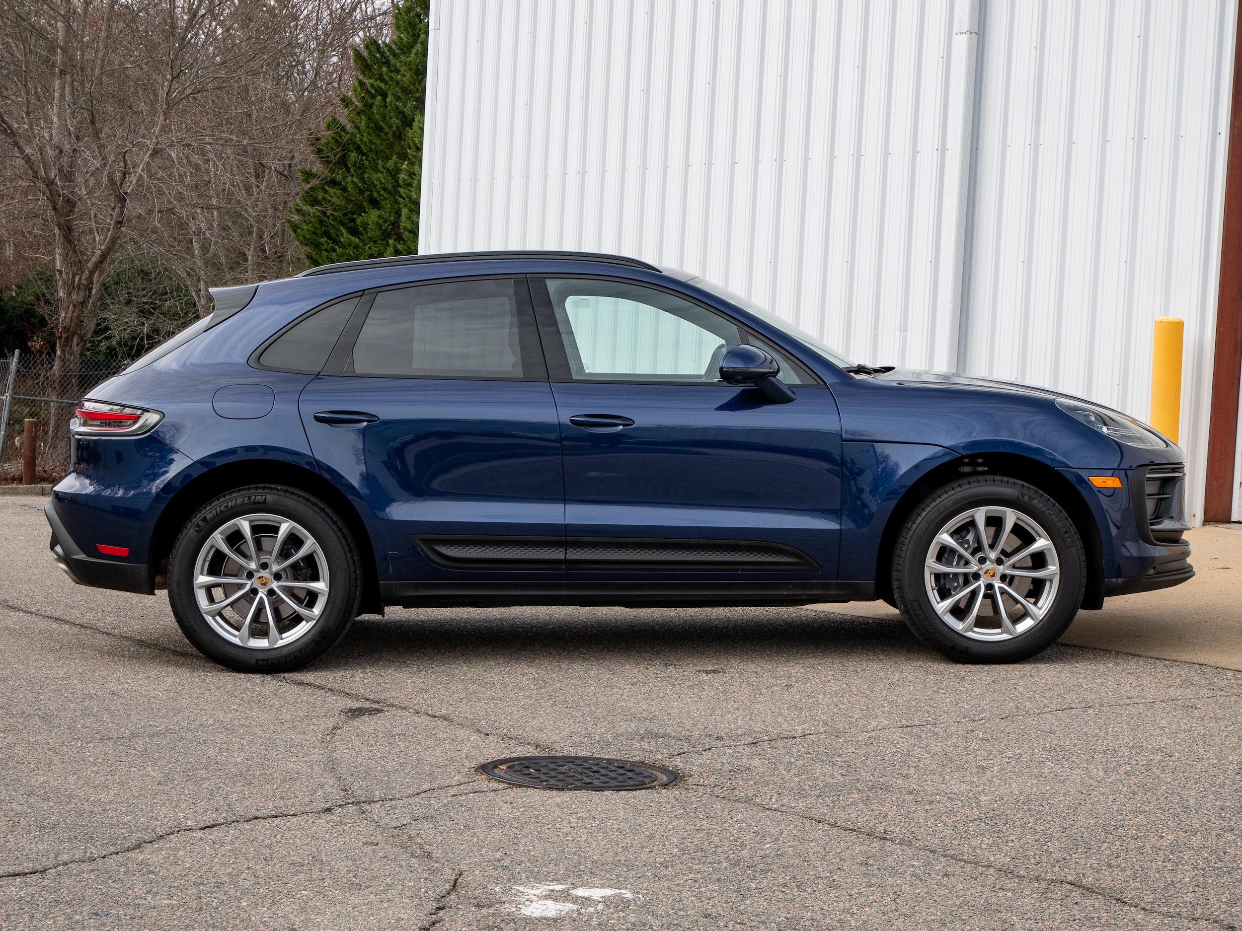 2025 Porsche Macan - Photo 8