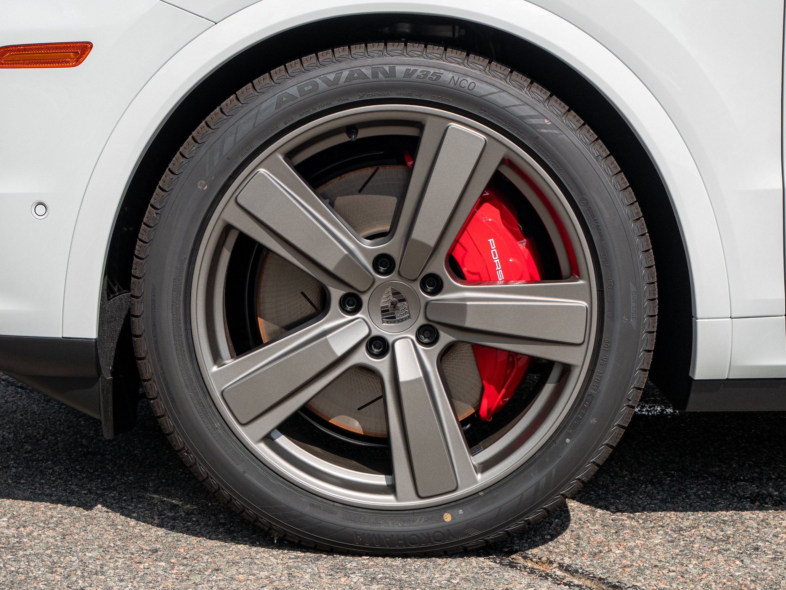 2025 Porsche Cayenne Coup Turbo E-Hybrid - Photo 11