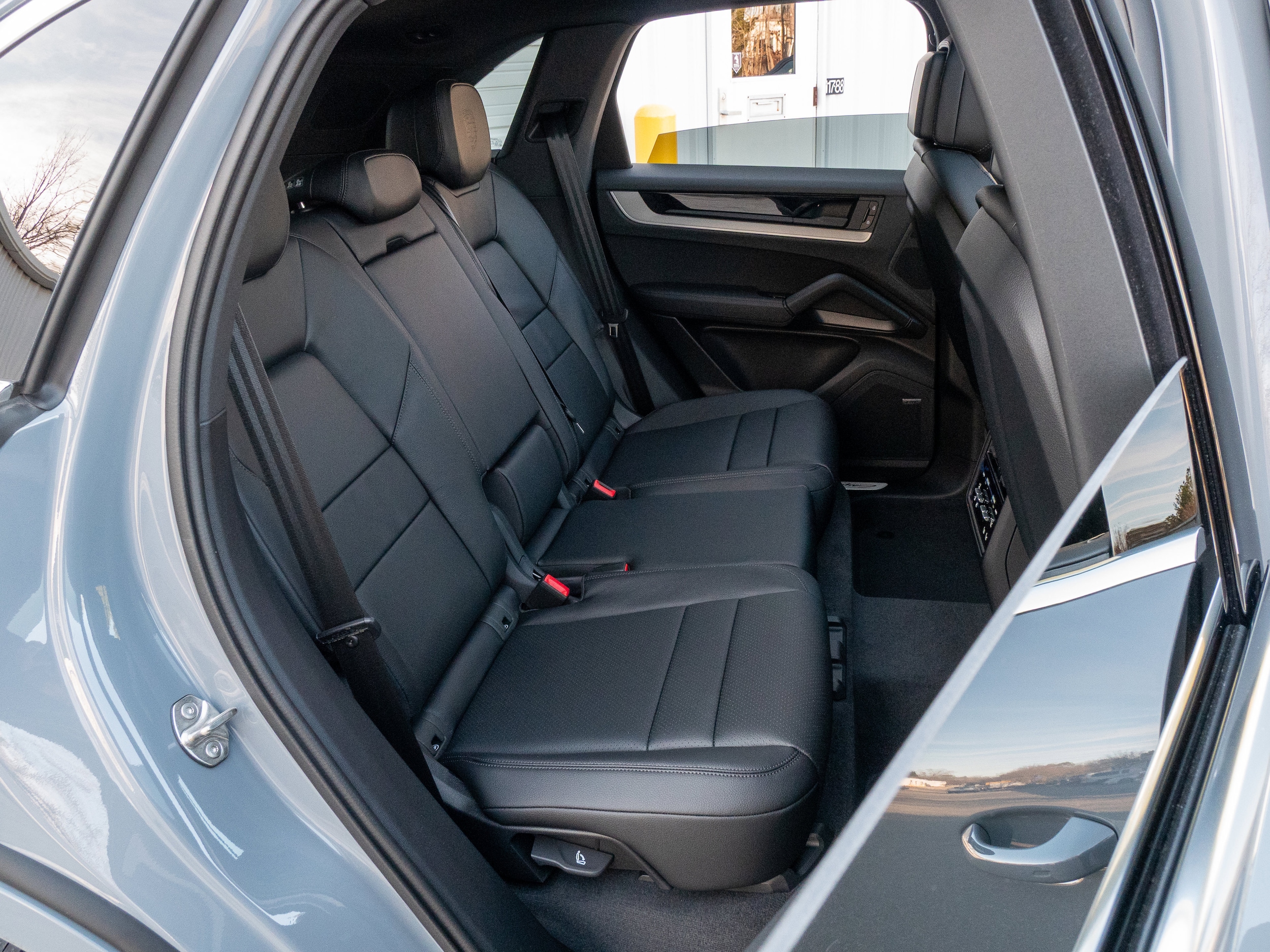 2026 Porsche Cayenne E-Hybrid - Photo 38