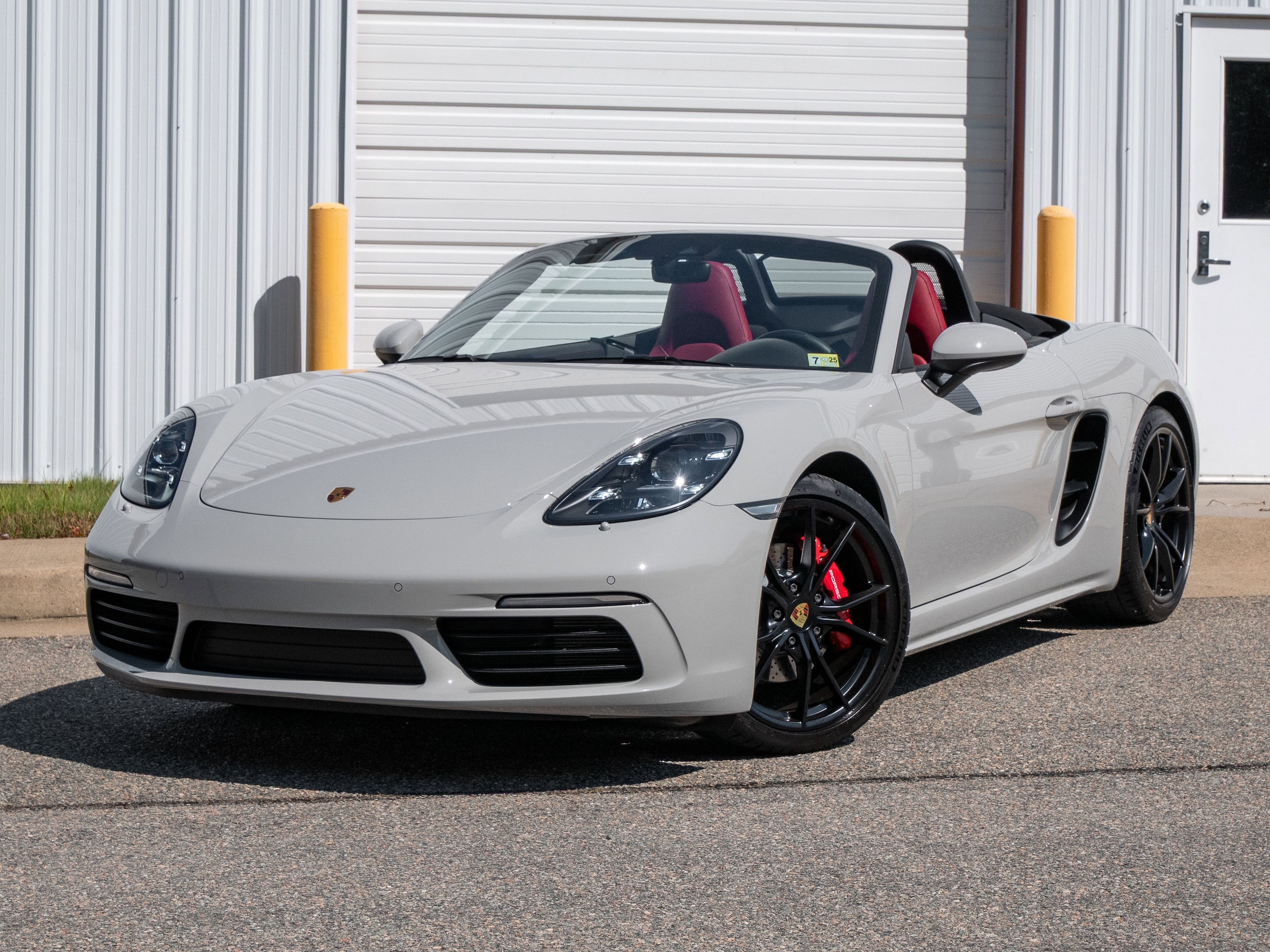 2021 Porsche 718
