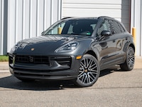 2026 Porsche Macan AWD