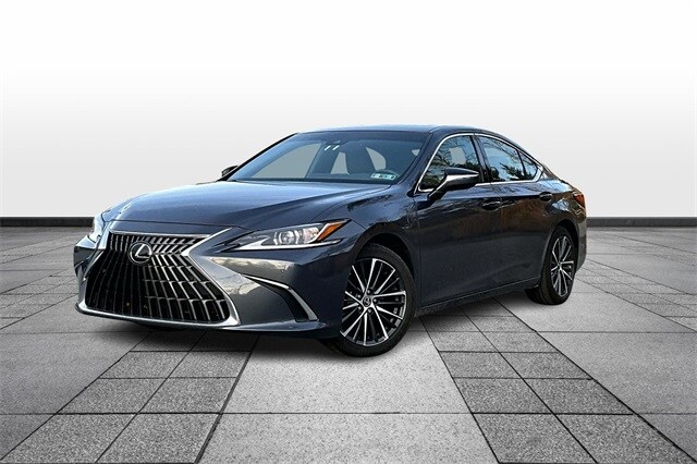 2024 Lexus ES 300h Premium photo 2