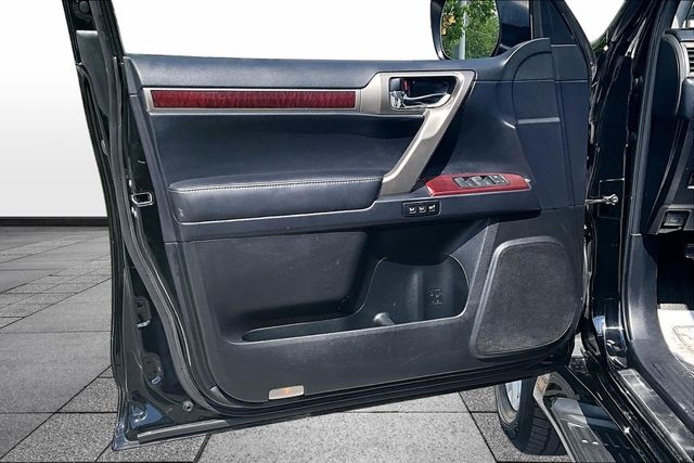 2019 Lexus GX Base - Photo 23