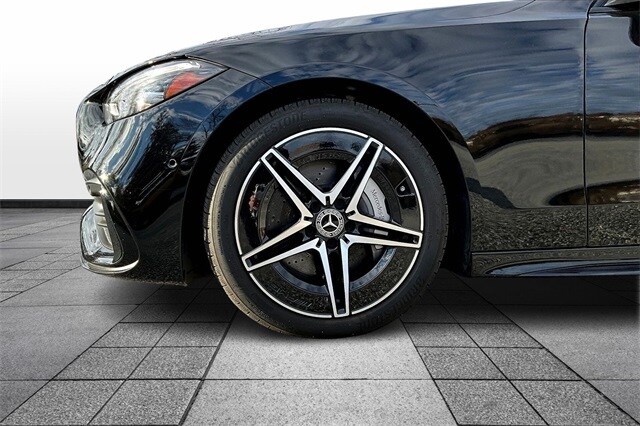 2025 Mercedes Benz C 300 4MATIC Sedan photo 4