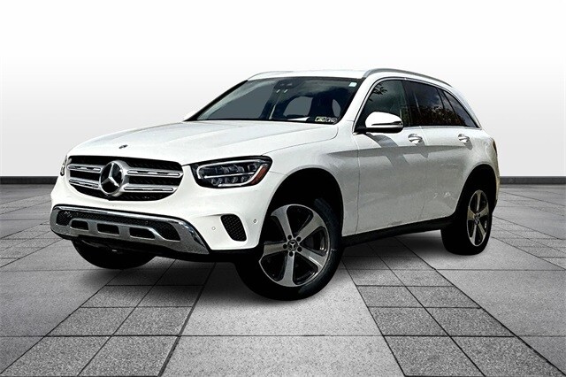 2022 Mercedes Benz GLC 300 4MATIC photo 2