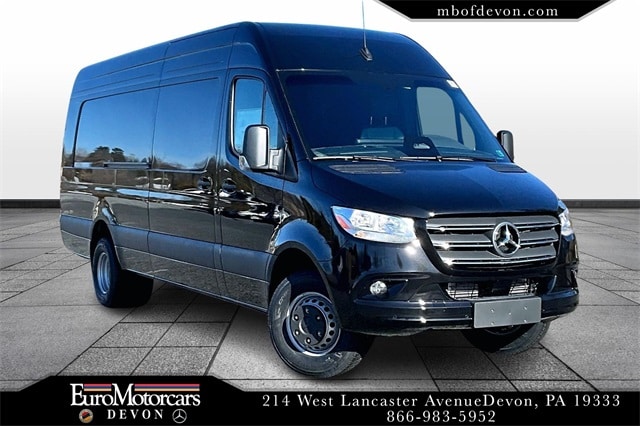 2026 Mercedes-Benz Sprinter Cargo Van Base's photo