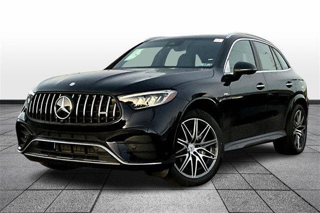 2025 Mercedes Benz GLC AMG 43 photo 2