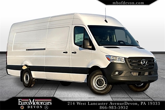 2025 Mercedes-Benz Sprinter Cargo Van Base's photo