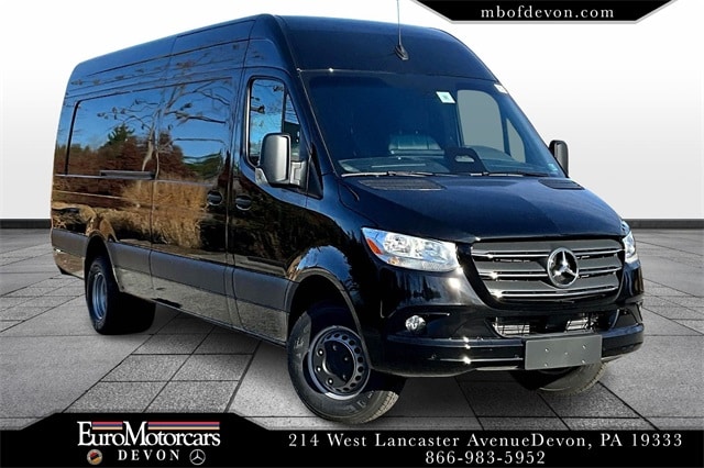 2026 Mercedes-Benz Sprinter Cargo Van Base's photo