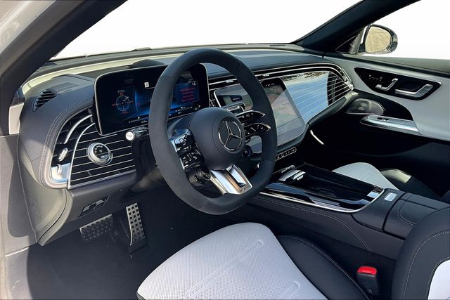 2026 Mercedes-Benz E-Class AMG E53 - Photo 8