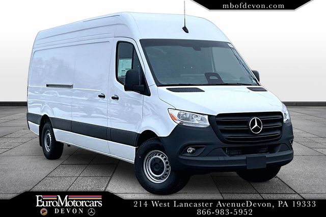 2026 Mercedes-Benz Sprinter 2500 170 WB High Roof's photo
