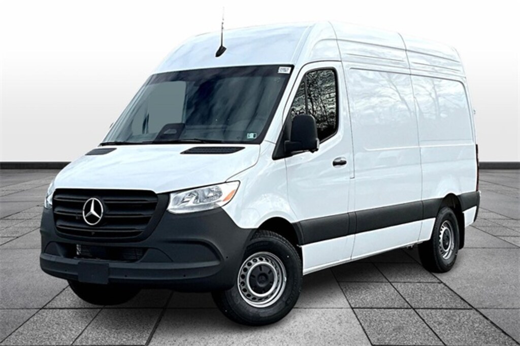 New 2026 Mercedes-Benz Sprinter Cargo Van 2500 Standard Roof I4 Diesel HO 144in WB RWD Van Cargo Van