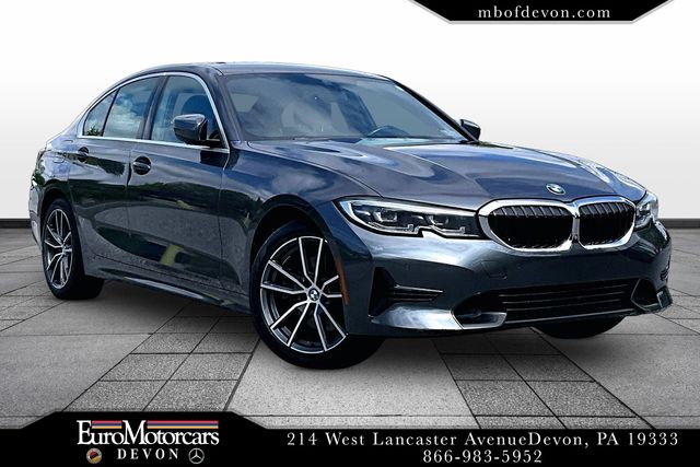 2020 BMW 3 Series 330i xDrive Sedan's photo