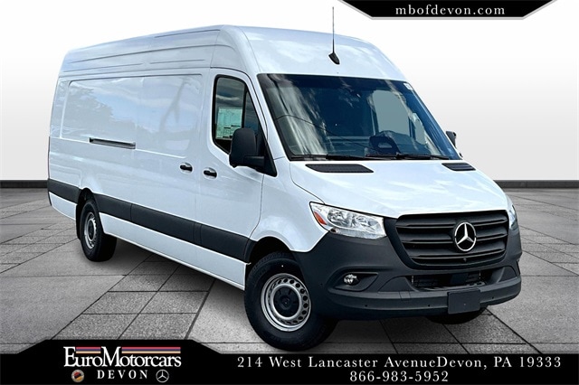 2025 Mercedes-Benz Sprinter Cargo Van Base's photo