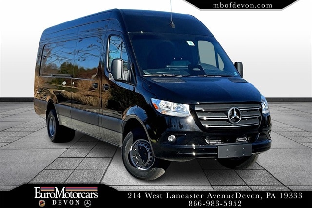 2026 Mercedes-Benz Sprinter Cargo Van Base's photo