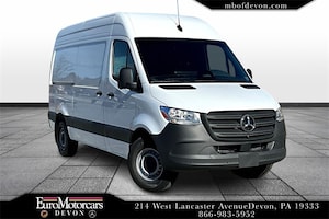 2026 Mercedes-Benz Sprinter Cargo Van 2500 Standard Roof I4 Diesel 144in WB RWD W1Y4KBHYXTT603392 260020 Arctic White
