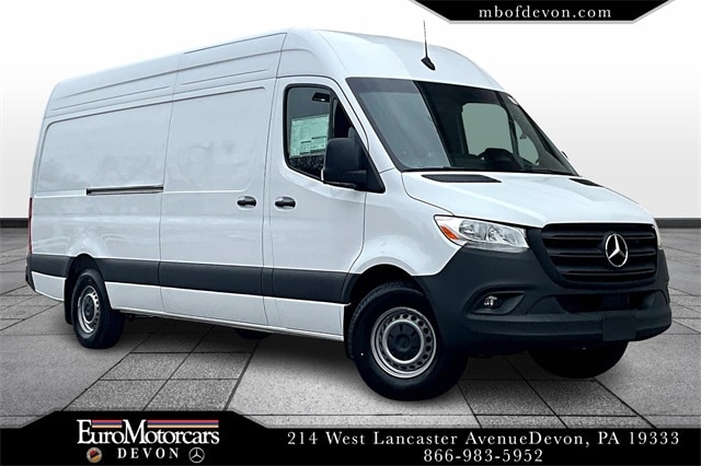 2025 Mercedes-Benz Sprinter Cargo Van Base's photo