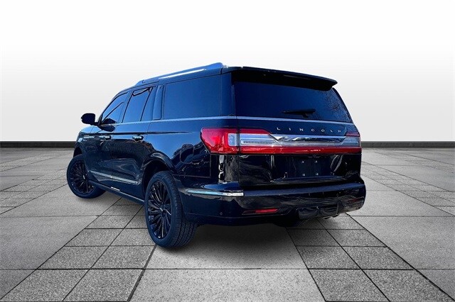 2019 Lincoln Navigator L Reserve photo 2