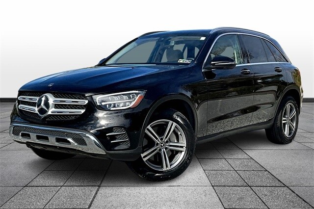 2021 Mercedes Benz GLC 300 photo 3