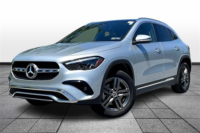 2025 Mercedes Benz GLA 250 4MATIC photo 3