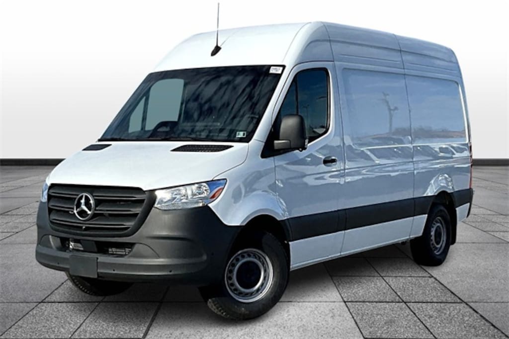 New 2026 Mercedes-Benz Sprinter Cargo Van 2500 Standard Roof I4 Diesel HO 144in WB RWD Van Cargo Van
