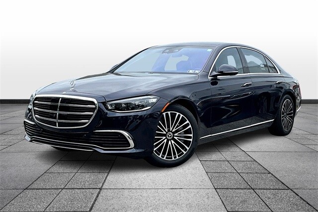 2022 Mercedes Benz S 580 4MATIC photo 2