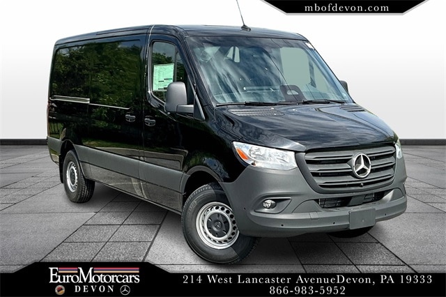2025 Mercedes-Benz Sprinter Cargo Van Base's photo