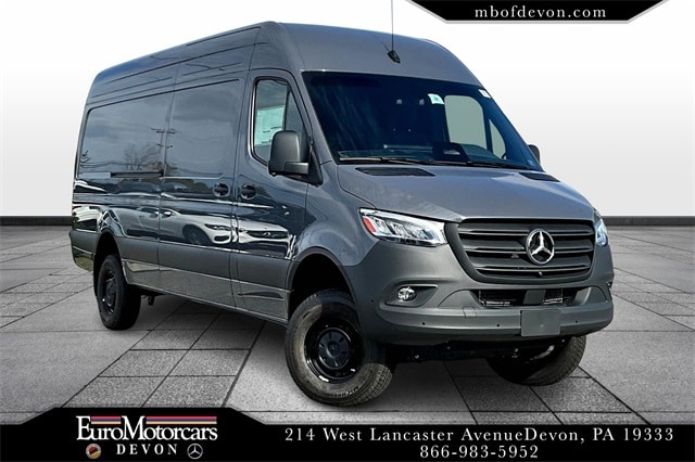 2026 Mercedes-Benz Sprinter Cargo Van Base's photo