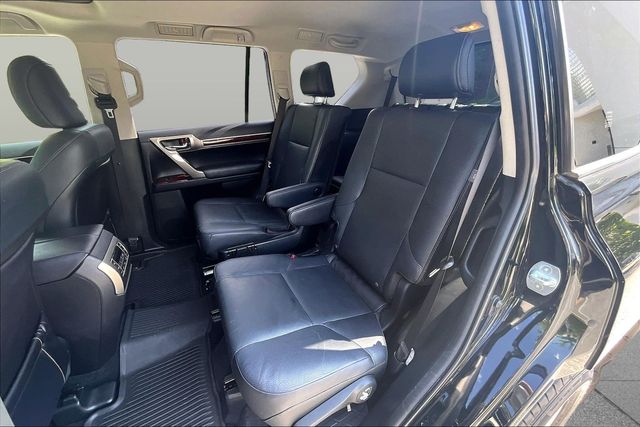 2019 Lexus GX Base - Photo 25