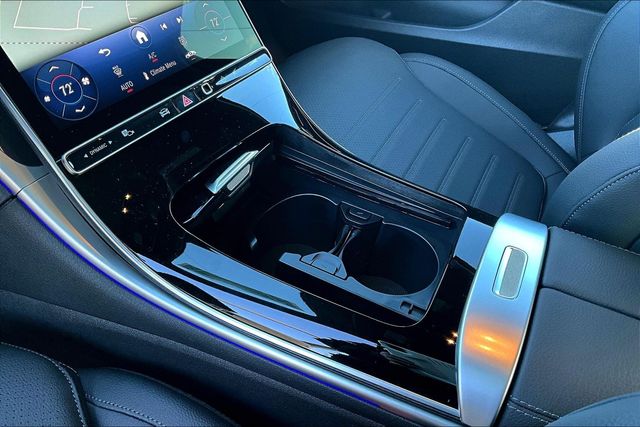 2026 Mercedes-Benz C-Class Sedan C 300 - Photo 11