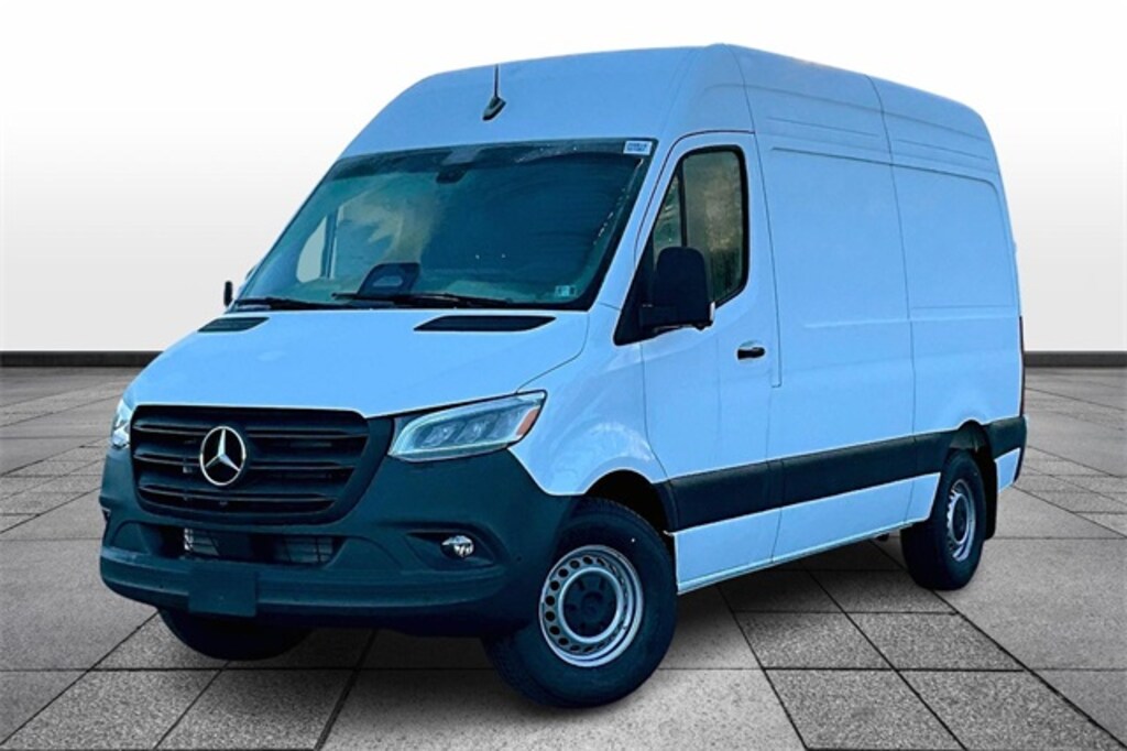 New 2026 Mercedes-Benz Sprinter Cargo Van 2500 Standard Roof I4 Diesel HO 144in WB RWD Van Cargo Van