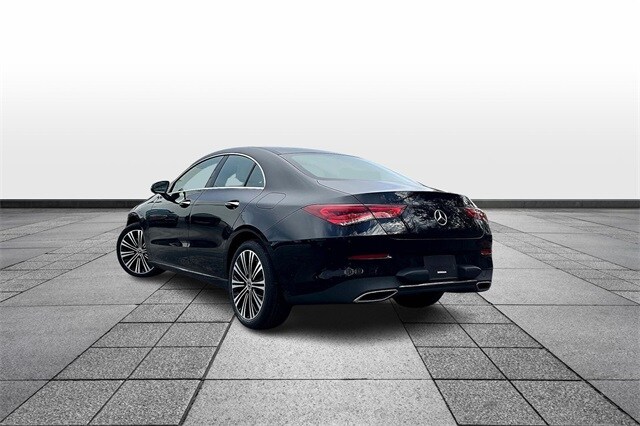 2023 Mercedes Benz CLA 250 4MATIC photo 3