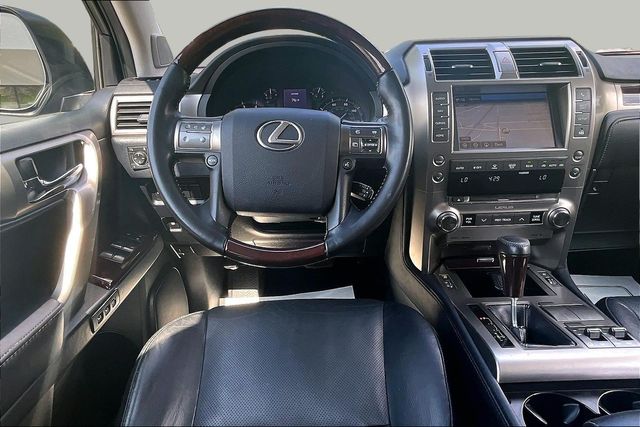2019 Lexus GX Base - Photo 11