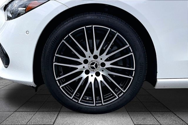 2026 Mercedes-Benz C-Class Sedan C 300 - Photo 37