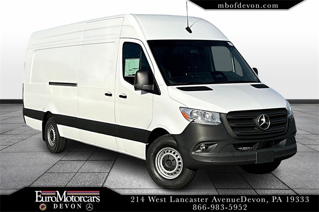 2025 Mercedes-Benz Sprinter Cargo Van Base's photo