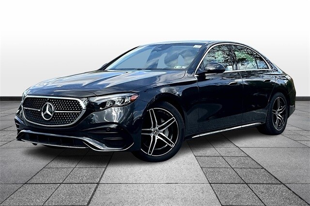 2025 Mercedes Benz E 350 4MATIC Sedan photo 3