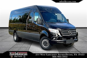 2026 Mercedes-Benz Sprinter Cargo Van 3500XD High Roof I4 Diesel HO 170in WB Ext RWD W1Y8ND3Y0TT233596 260013 Obsidian Black