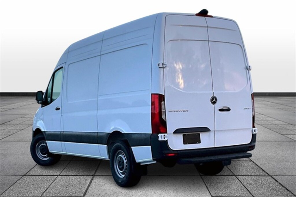 New 2026 Mercedes-Benz Sprinter Cargo Van 2500 Standard Roof I4 Diesel HO 144in WB RWD Van Cargo Van