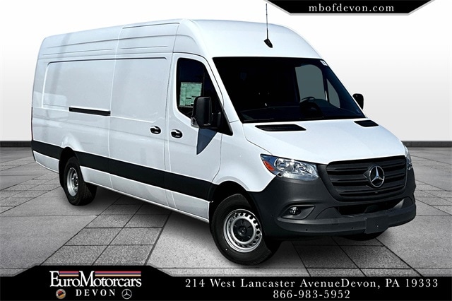 2025 Mercedes-Benz Sprinter Cargo Van Base's photo