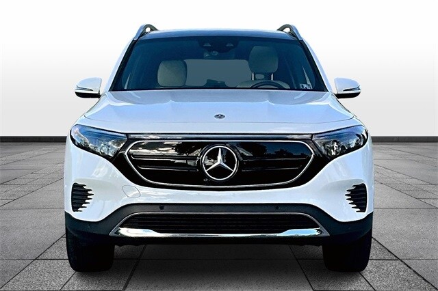 2023 Mercedes Benz EQB 350 4MATIC photo 2