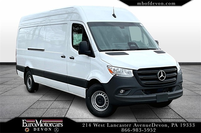 2025 Mercedes-Benz Sprinter Cargo Van Base's photo
