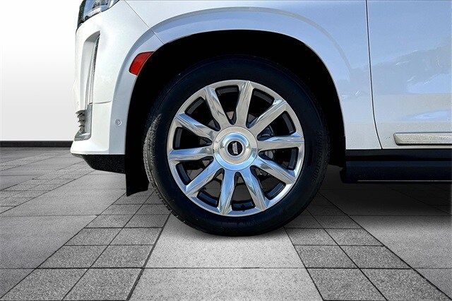 2022 Cadillac Escalade Premium Luxury Platinum photo 4
