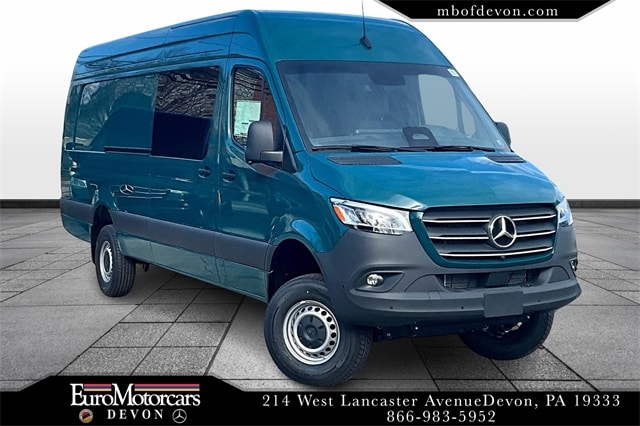 2025 Mercedes-Benz Sprinter Cargo Van Base's photo