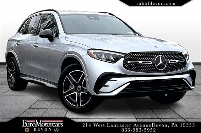2025 Mercedes-Benz GLC Base's photo