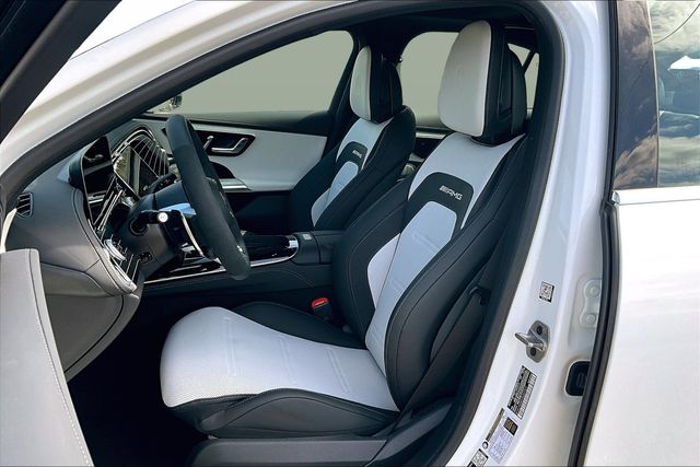 2026 Mercedes-Benz E-Class AMG E53 - Photo 12